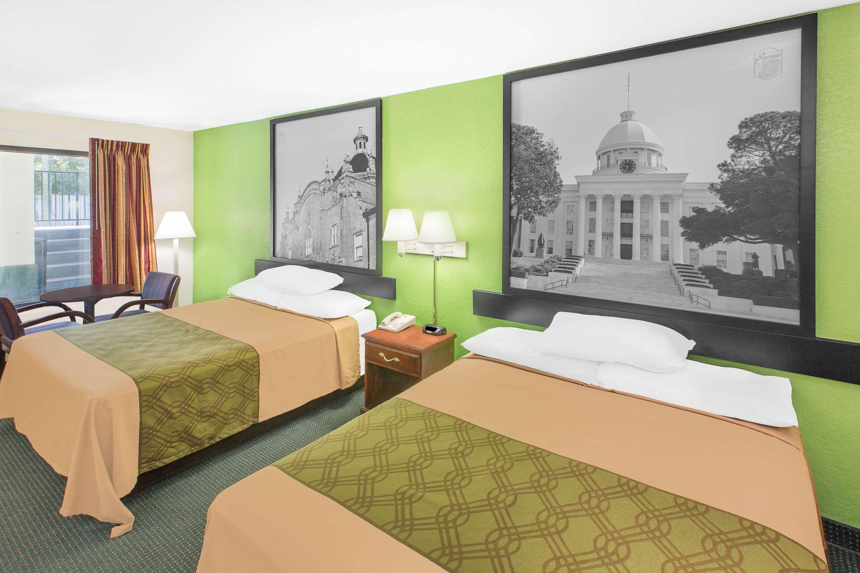 Super 8 By Wyndham Mobile Hotel Exterior foto